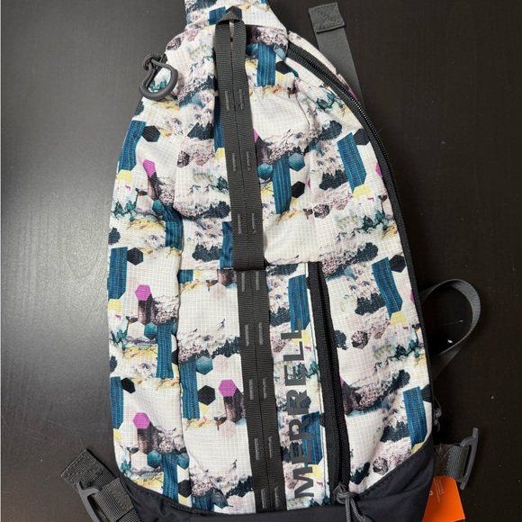 Merrell Multicolor Sling Backpack - Picture 3 of 5
